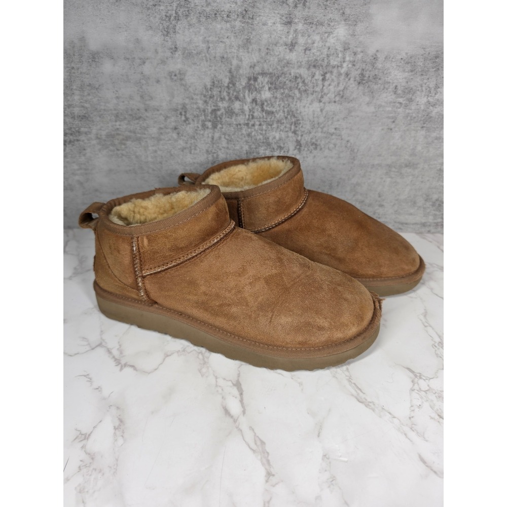 UGG Classic Ultra Mini Ankle Boots 1116109 Womens 9 Chestnut Suede Sheepskin